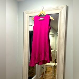 Sleeveless asymmetrical dress in peony